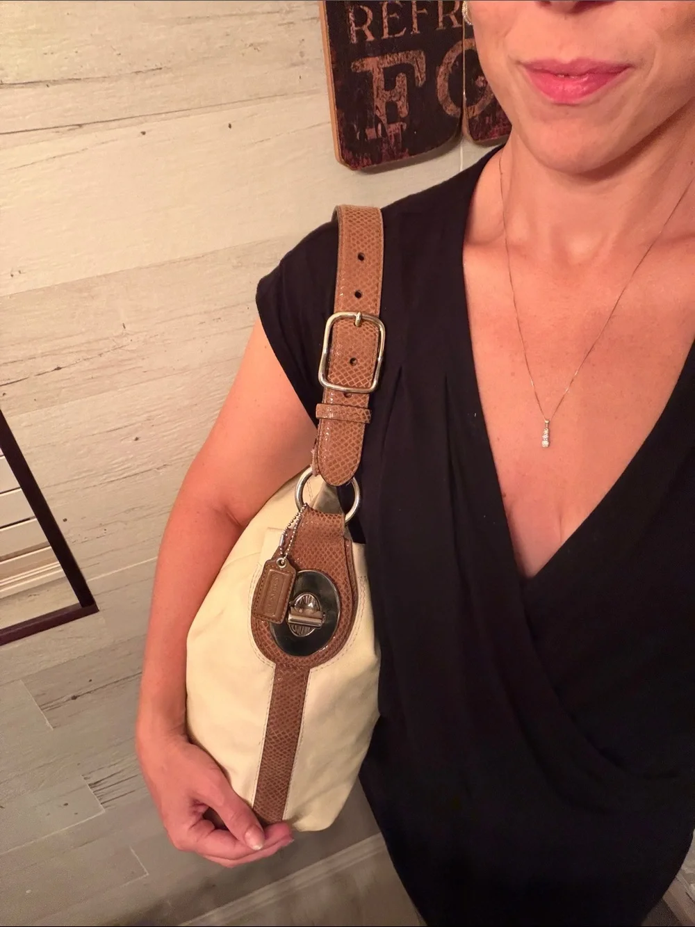 Coach 2011 Cream Hobo Bag with Brown Snake skin Patent Leather Trim & Hangtag